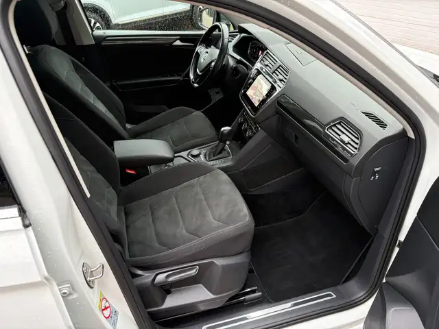 Volkswagen Tiguan Allspace view 10