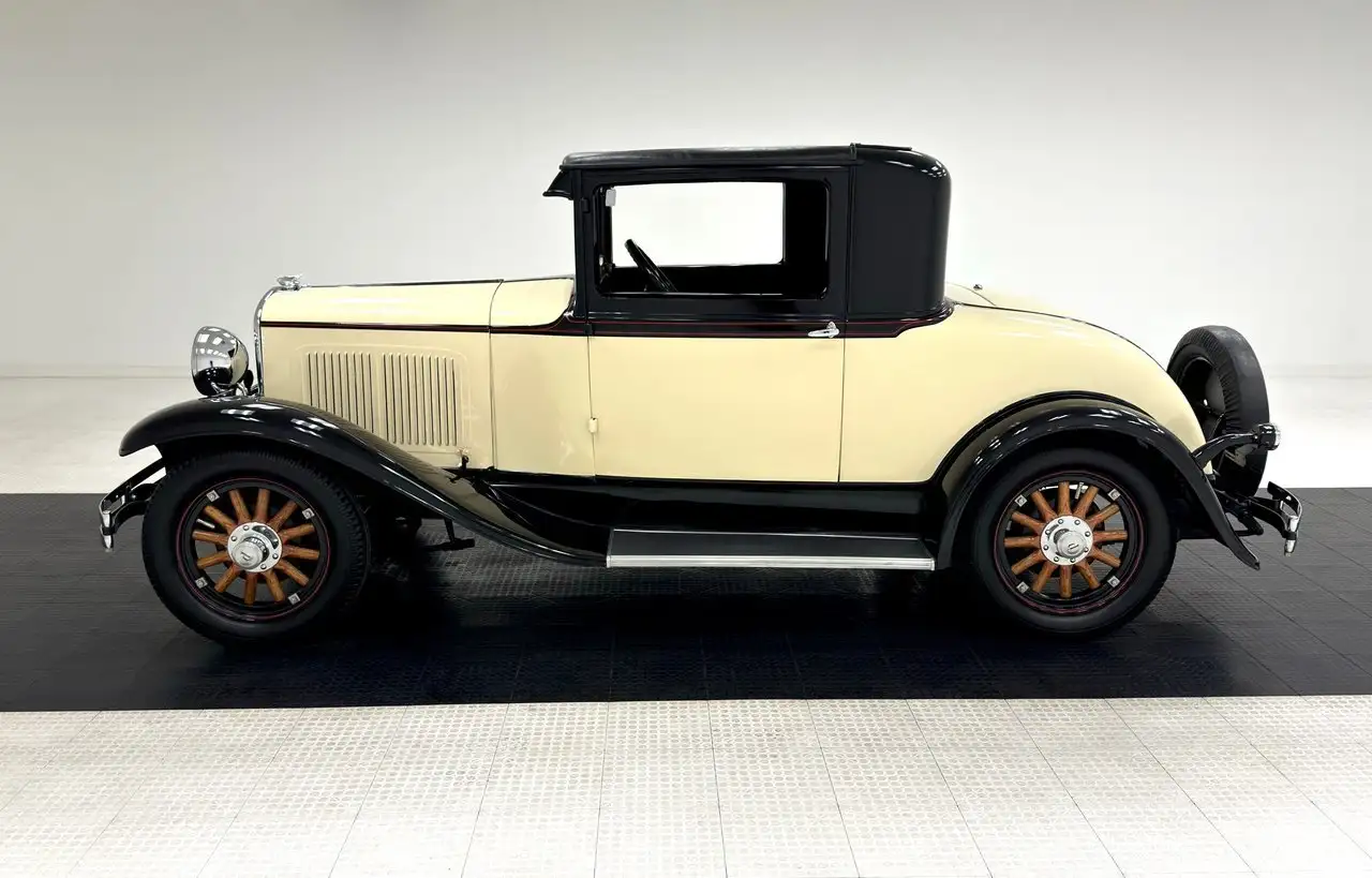 Plymouth Deluxe Coupe, foto 2
