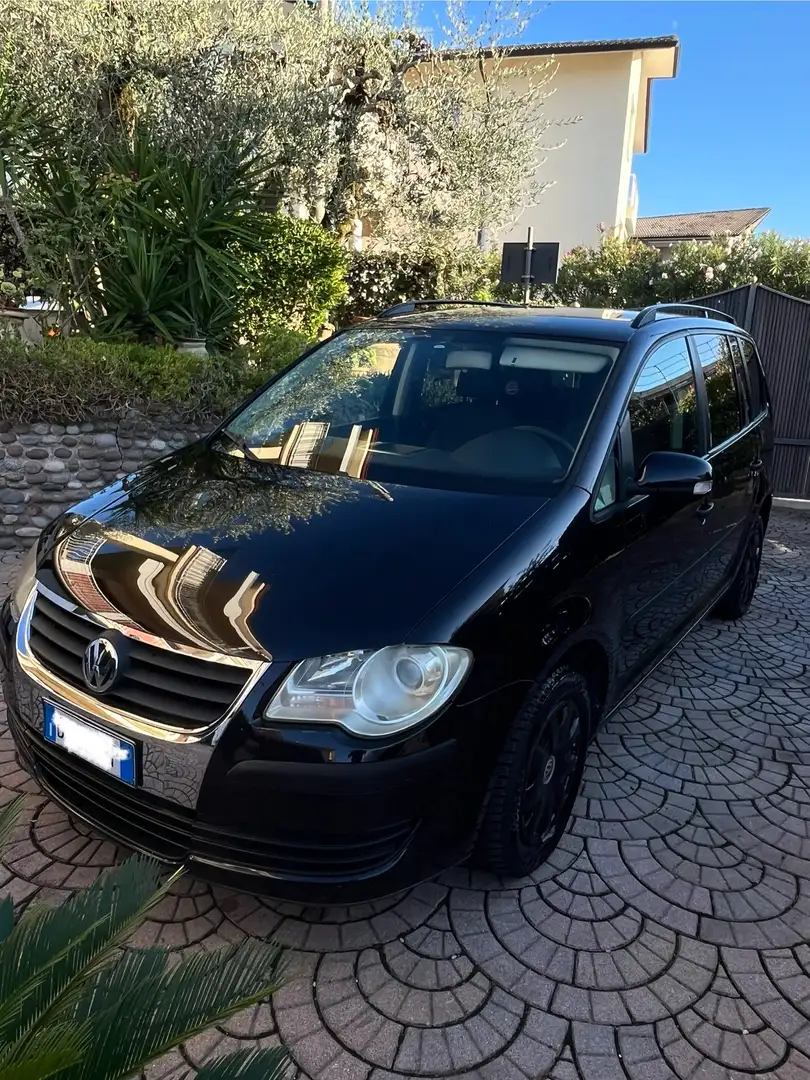 Volkswagen Touran 1.6 Trendline - 1