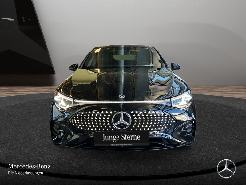 Mercedes-Benz CLA 250 AMG Pano Multibeam Distr. Night Kamera PTS — photo 3