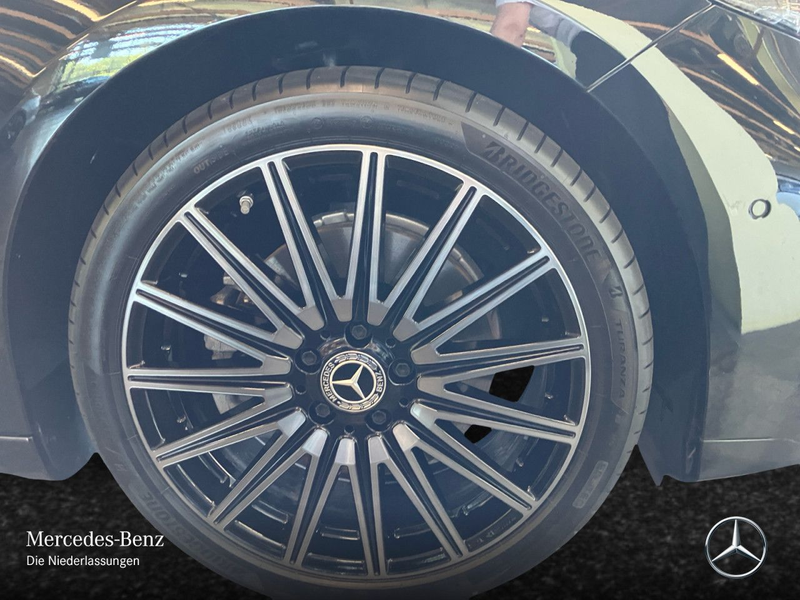 Mercedes-Benz CLA 250 AMG Pano Multibeam Distr. Night Kamera PTS — photo 6