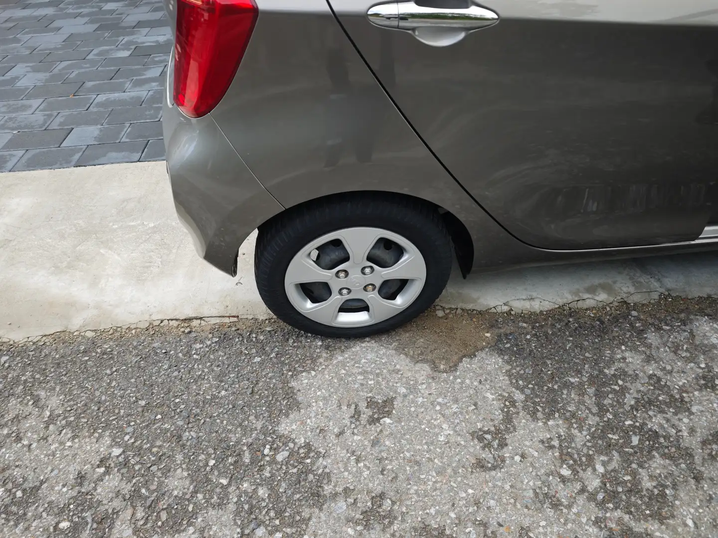 Kia Picanto Picanto 1.2 Fifa World Cup Edition Grau - 1