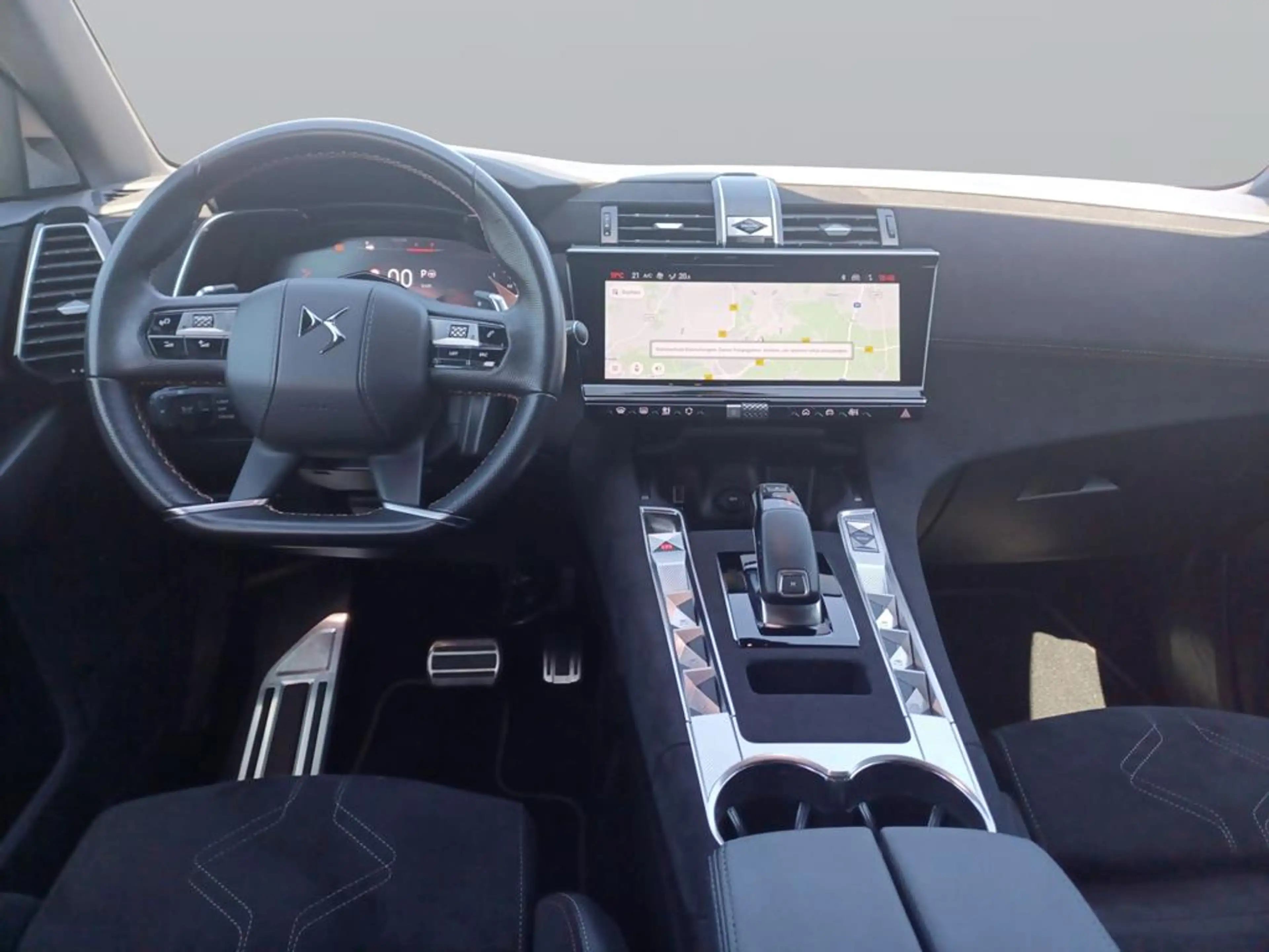 DS Automobiles DS 7 DS 7 PERFORMANCE LINE + BlueHDi 130 EAT8 — photo 9