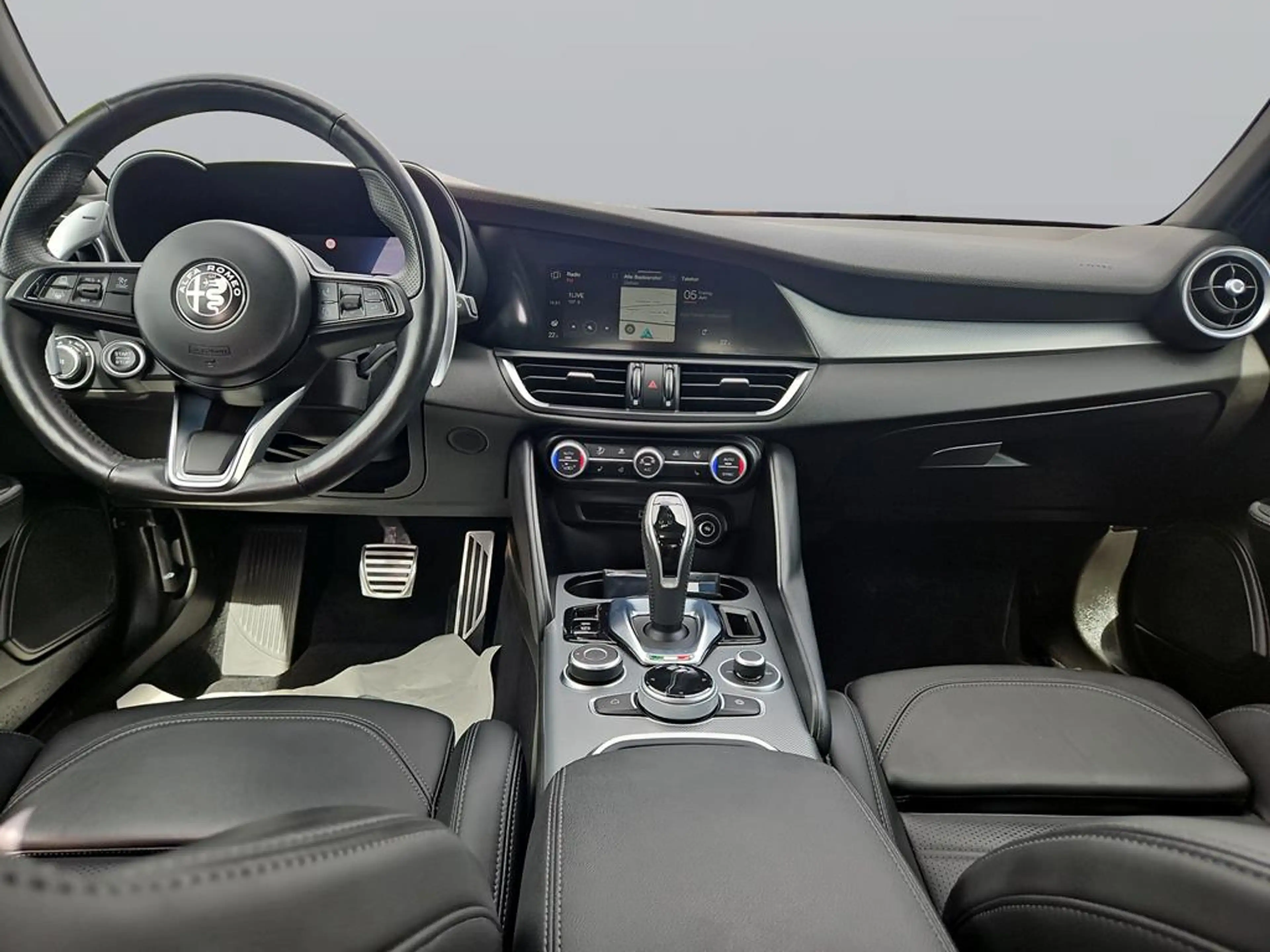 Alfa Romeo Giulia MY24 SPRINT 2.0 Turbo 16V 206kW (280 PS) AT8 - Q4 — photo 12