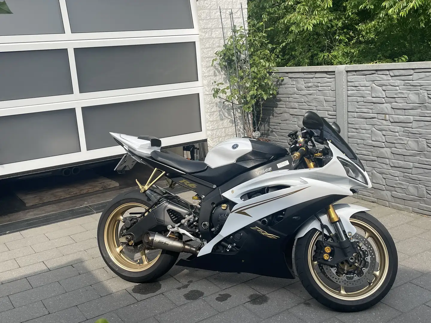 Yamaha YZF-R6 YAMAHA R6 - 2