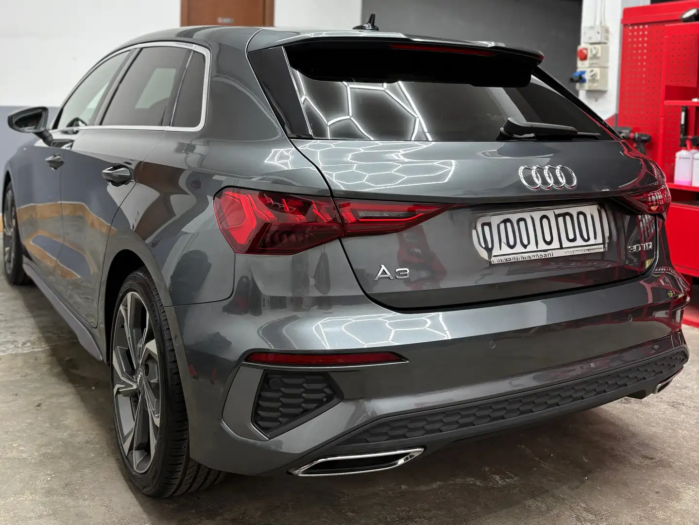 Audi A3 2.0 tdi S LINE PREZZO REALE UFFICALE AUDI ITALIA Grey - 2