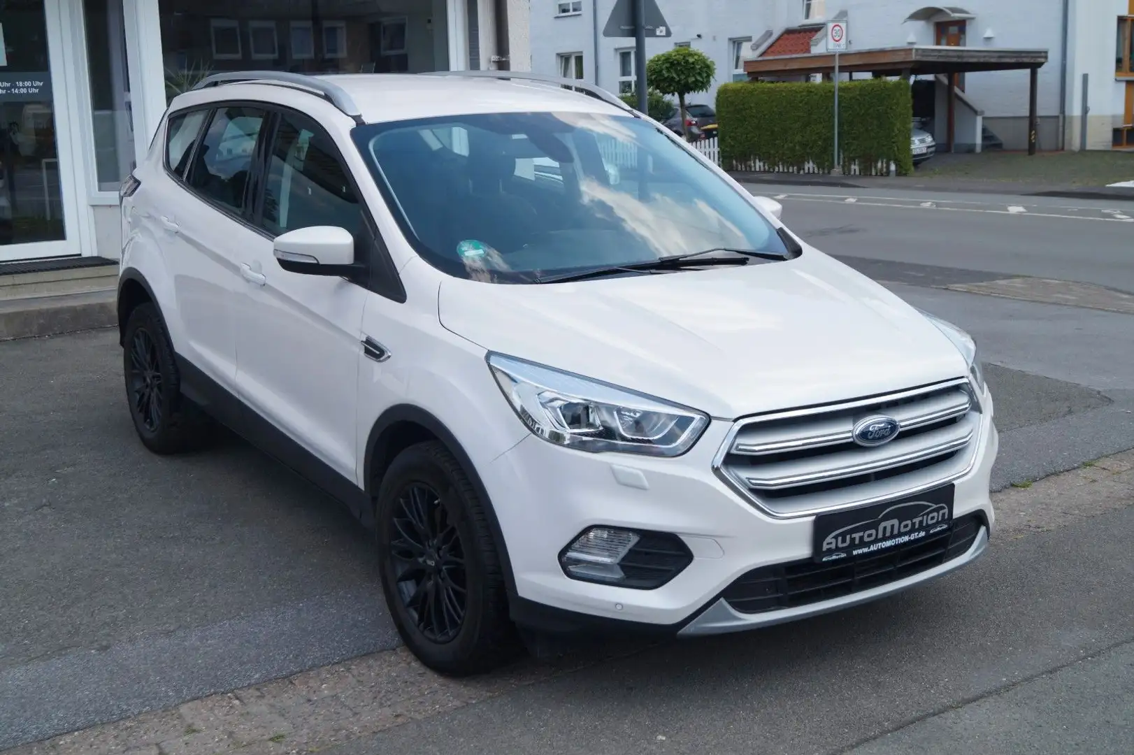 Ford Kuga Cool & Connect*1.Hand*NAVI*8x bereift*PDC* Blanc - 2