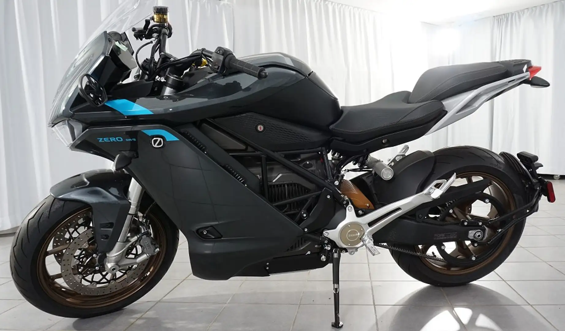 Zero Zero SR/S R S 17,3+ SRS 6,6KW Ladung Сірий - 1