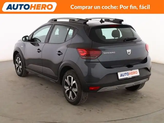 Dacia Sandero view 4