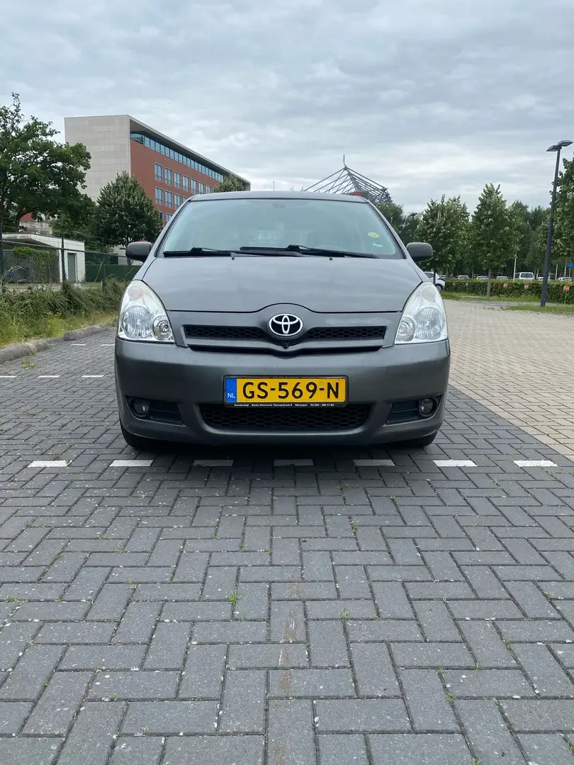 Toyota Corolla Verso 1.8 VVT-i Terra 7persoons NIEUWE AUTOMAAT! Grey - 1