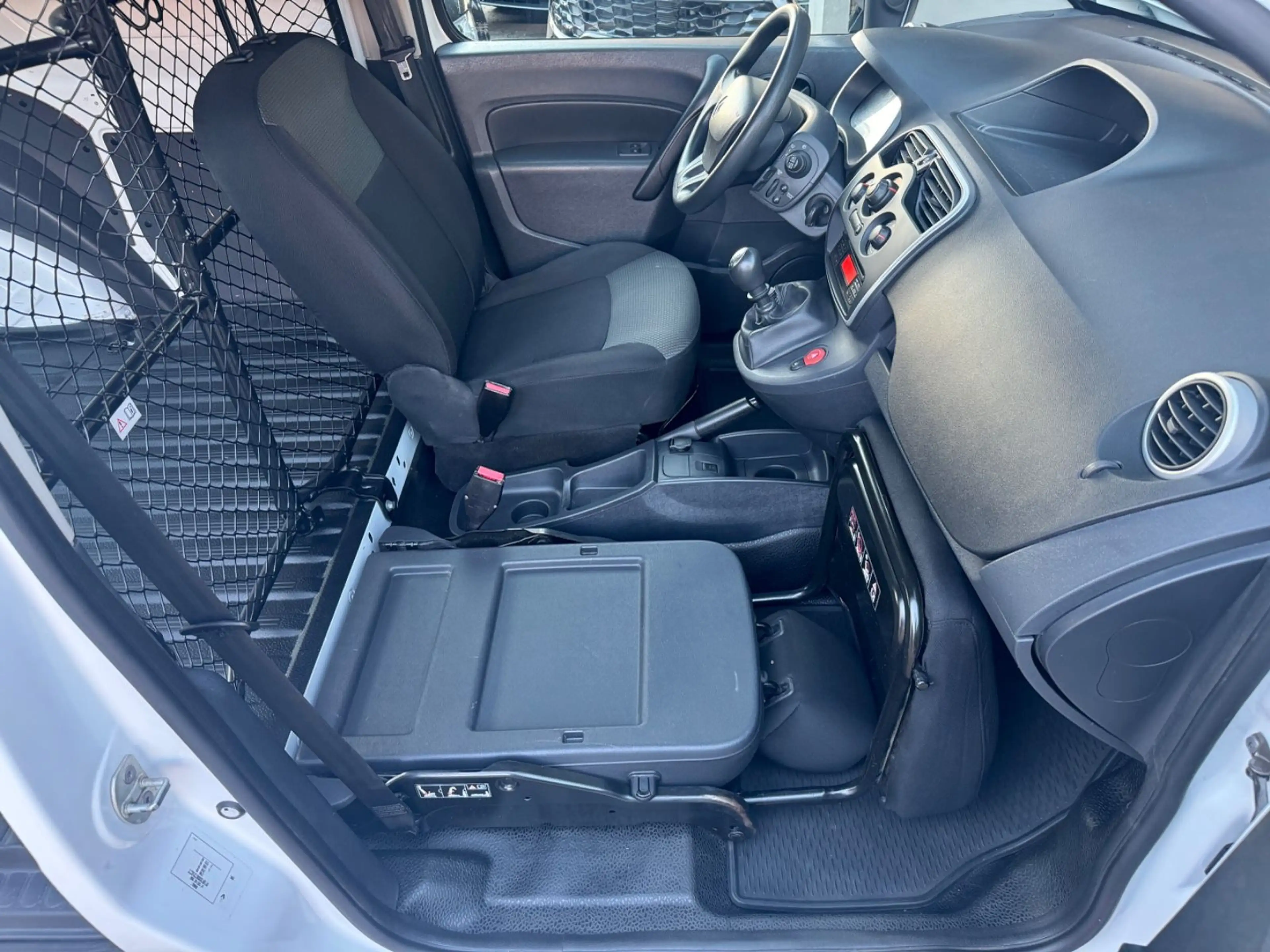 Renault Kangoo Rapid Extra Start/Stop PDC 1.Hand — photo 12