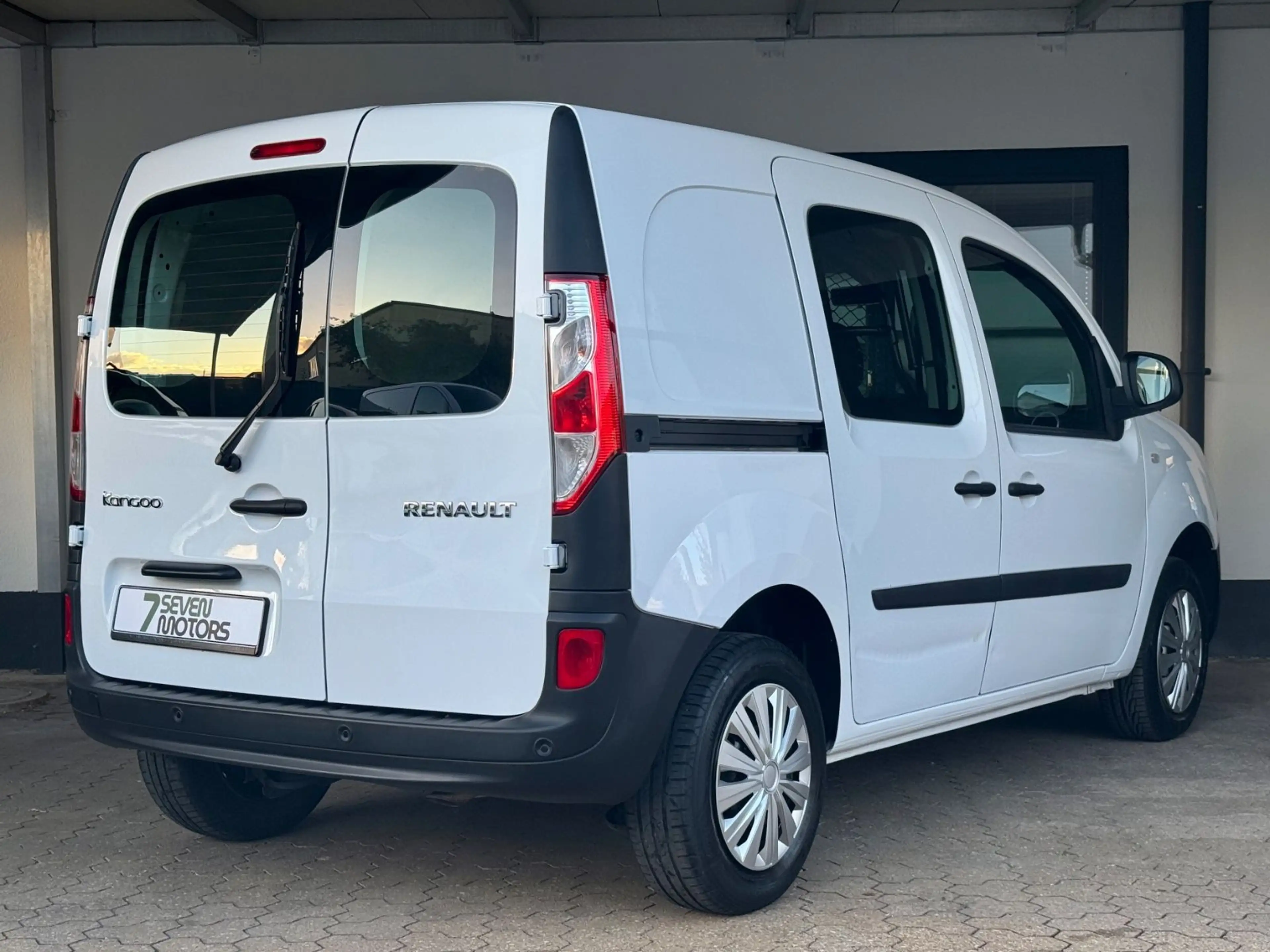 Renault Kangoo Rapid Extra Start/Stop PDC 1.Hand — photo 3