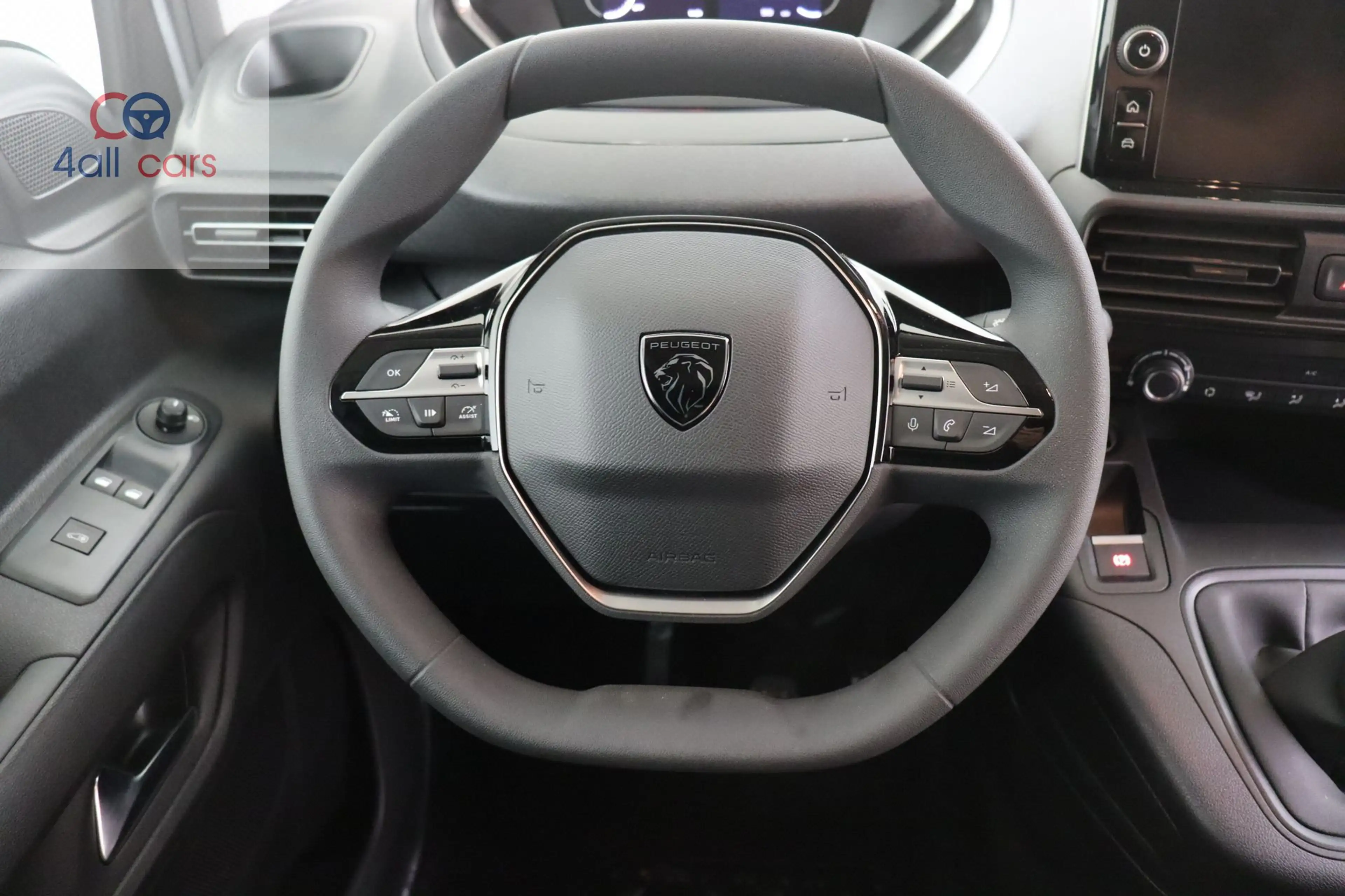 Peugeot Partner 3345 Light L1 Airco Cruise PDC CAM BT USB 650Kg 1.5BlueHDi S&S — photo 11