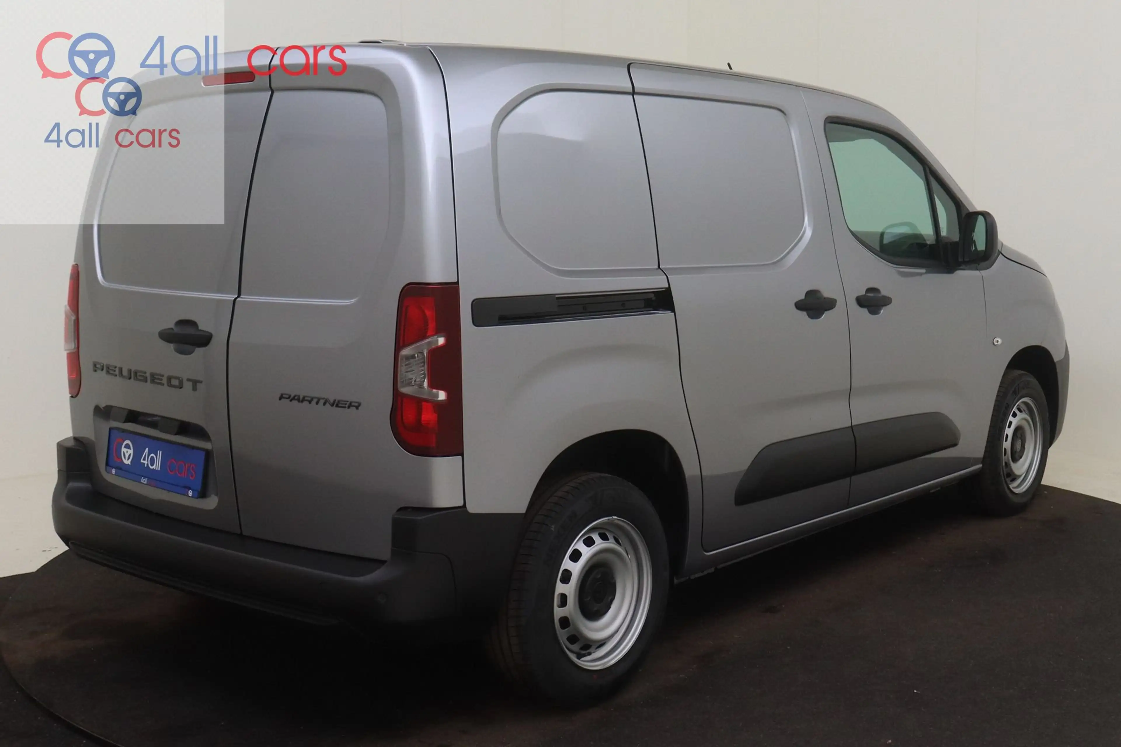 Peugeot Partner 3345 Light L1 Airco Cruise PDC CAM BT USB 650Kg 1.5BlueHDi S&S — photo 2