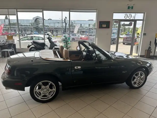 Mazda MX-5 Miata 1997 — photo 4