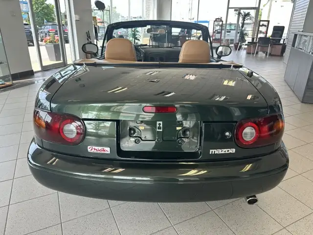 Mazda MX-5 Miata 1997 — photo 6