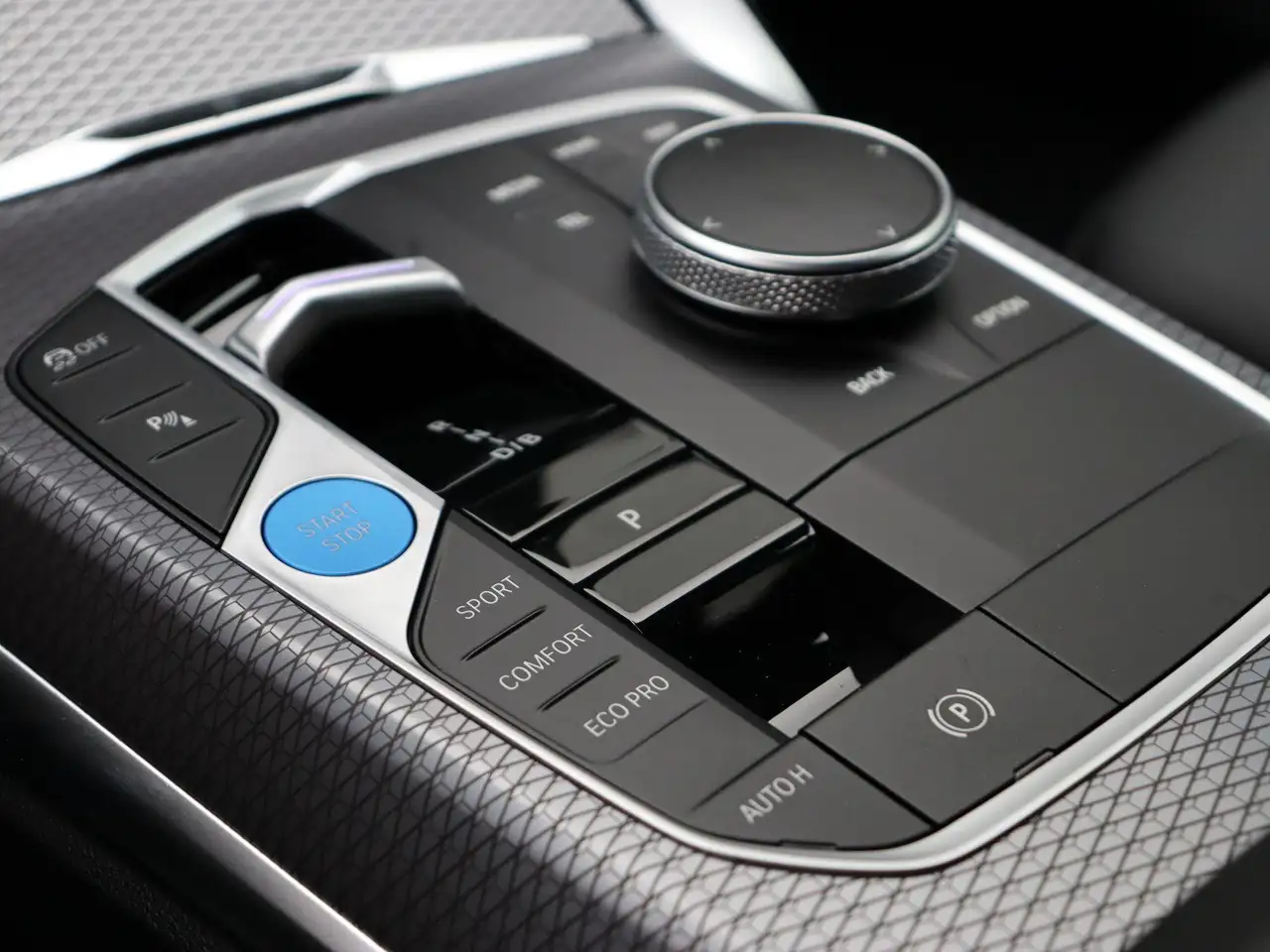 BMW i4 2026 — фото 11