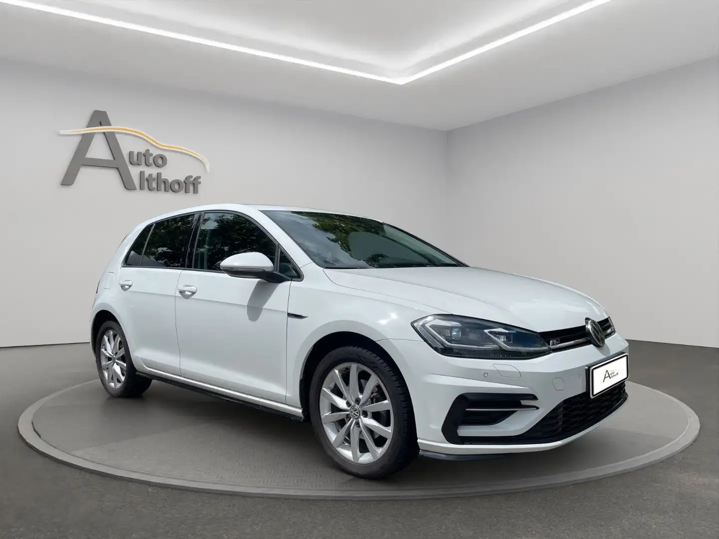 Volkswagen Golf VII 1.5TSI R Line DSG ACC LED CARPLAY SHZ Weiß - 1