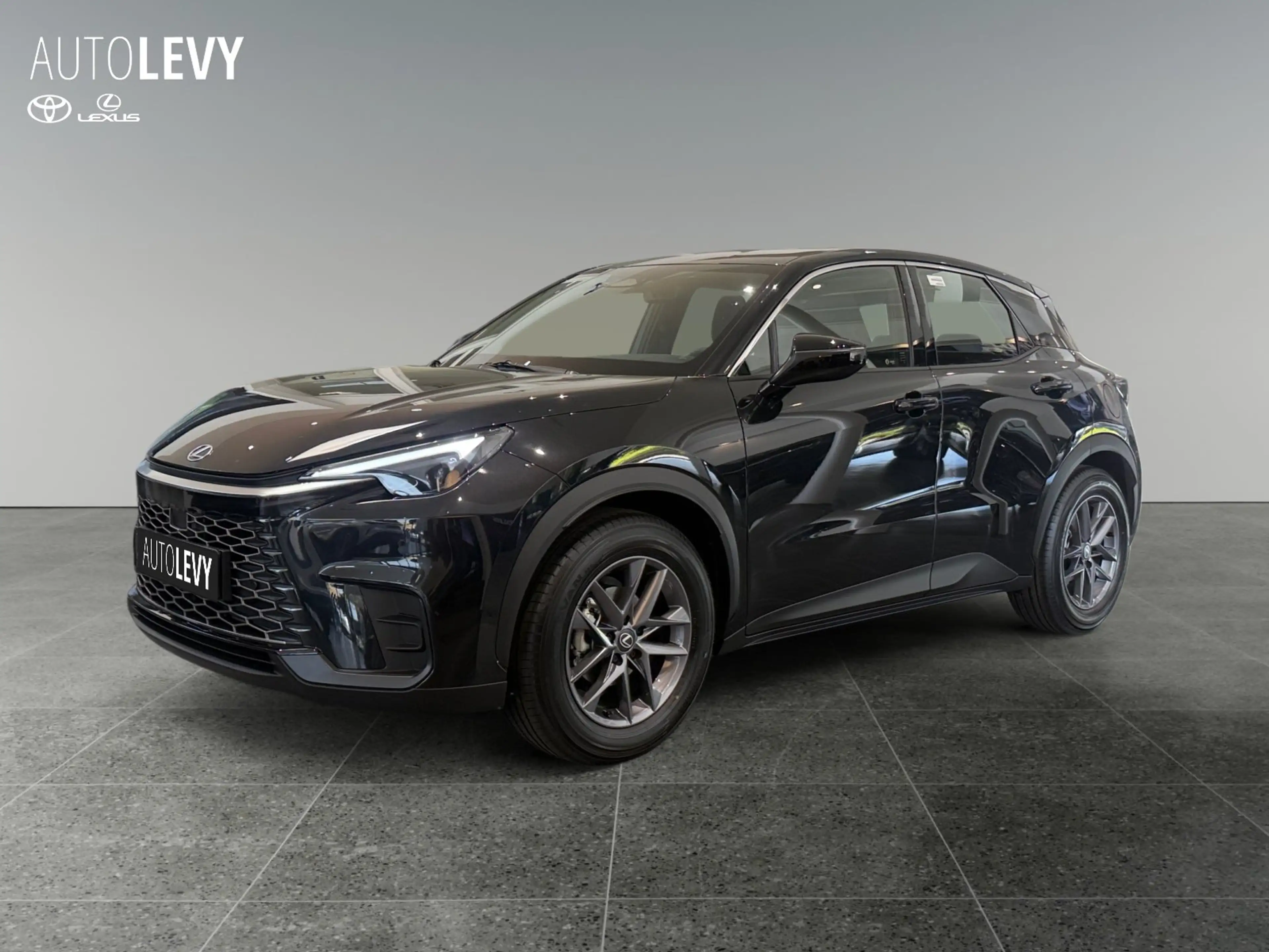 Lexus LBX 1.5 Hybrid Komfortpaket Kamera+Navi+SHZ+LM — photo 2