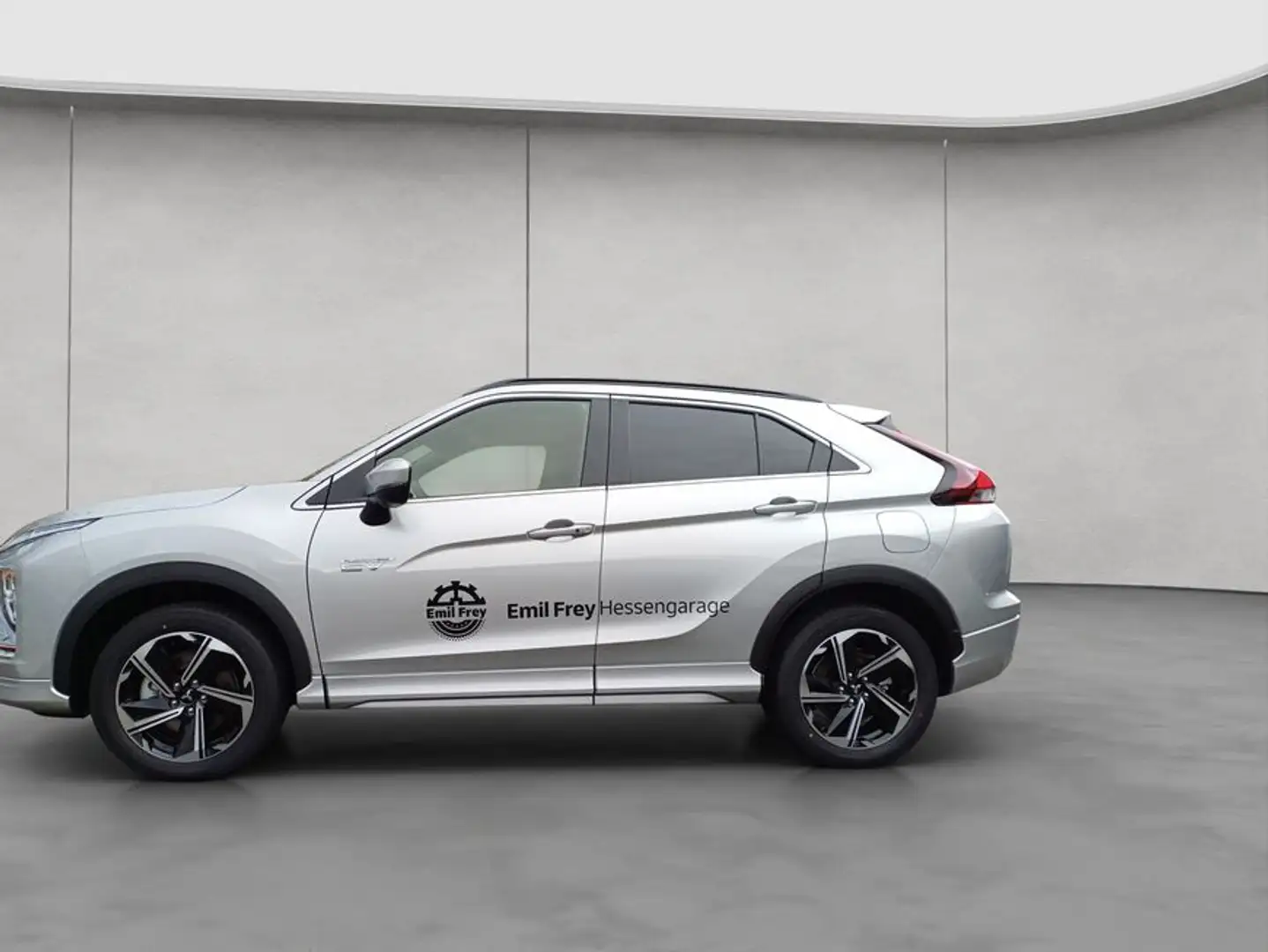 Mitsubishi Eclipse Cross Plug-In Hybrid 4WD Top 72 kW, 5-türi Silber - 2
