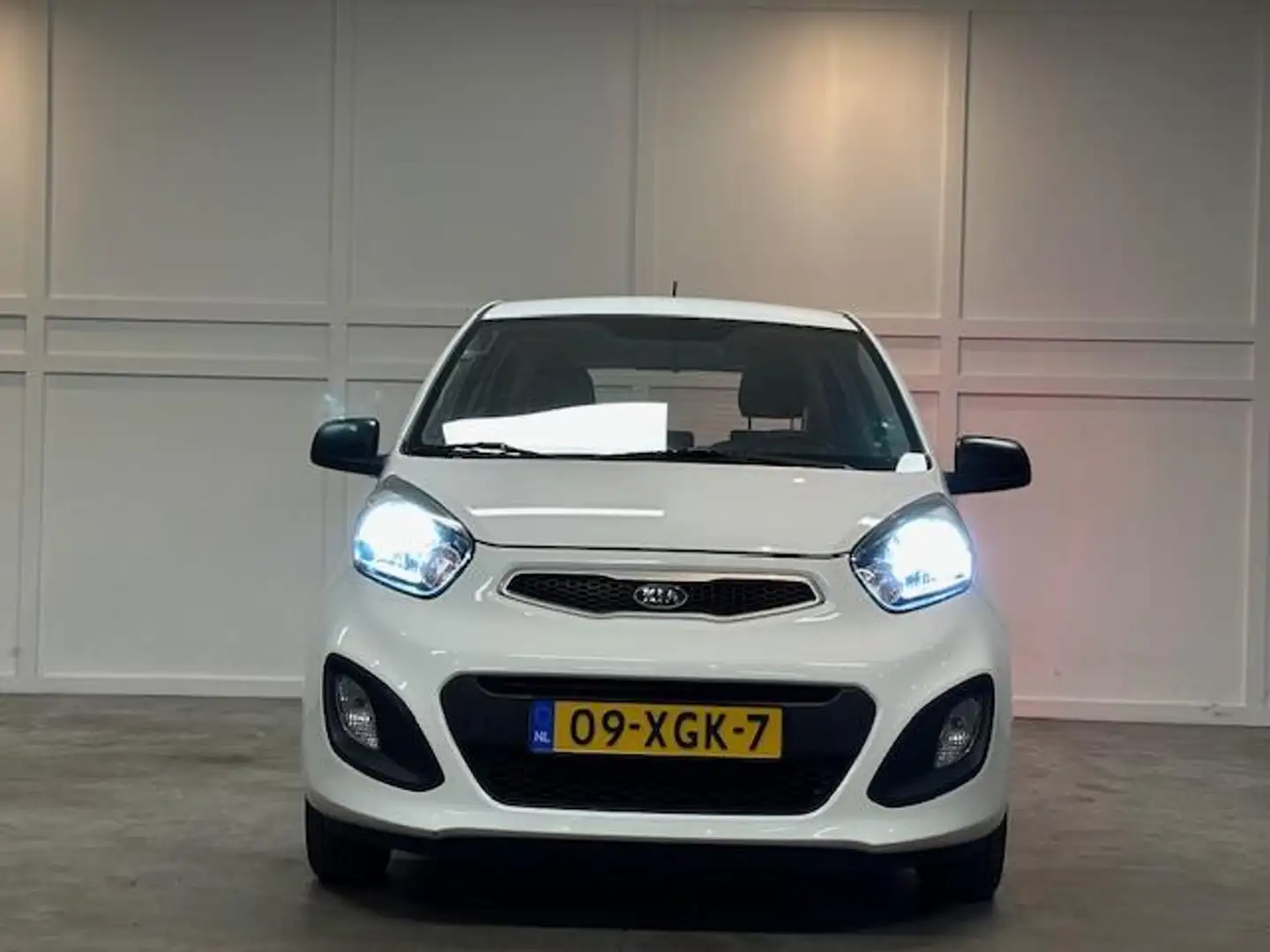 Kia Picanto 1.0 CVVT / 5 Deurs / Nieuwe APK / 2012 Blanc - 2