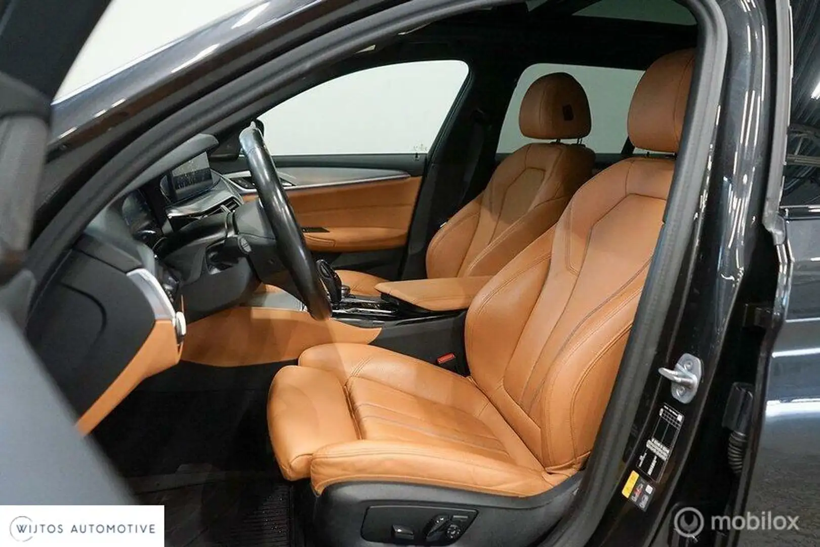 BMW 530 5-serie Touring 530e xDrive M-Sport, H/K, HUD, tre Grijs - 2