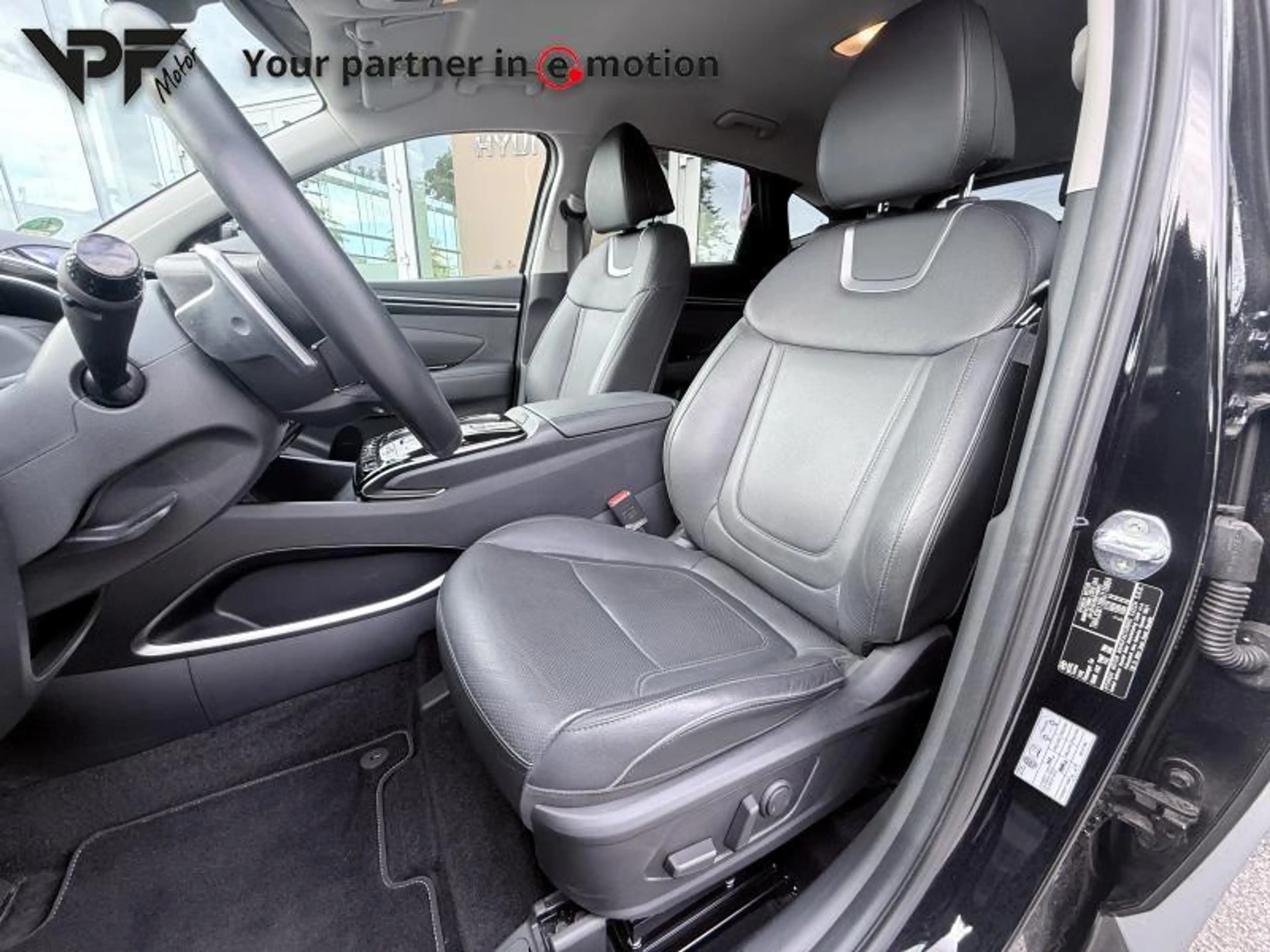 Hyundai TUCSON Feel Comfort Plug-in Hybrid 4x4 — photo 8