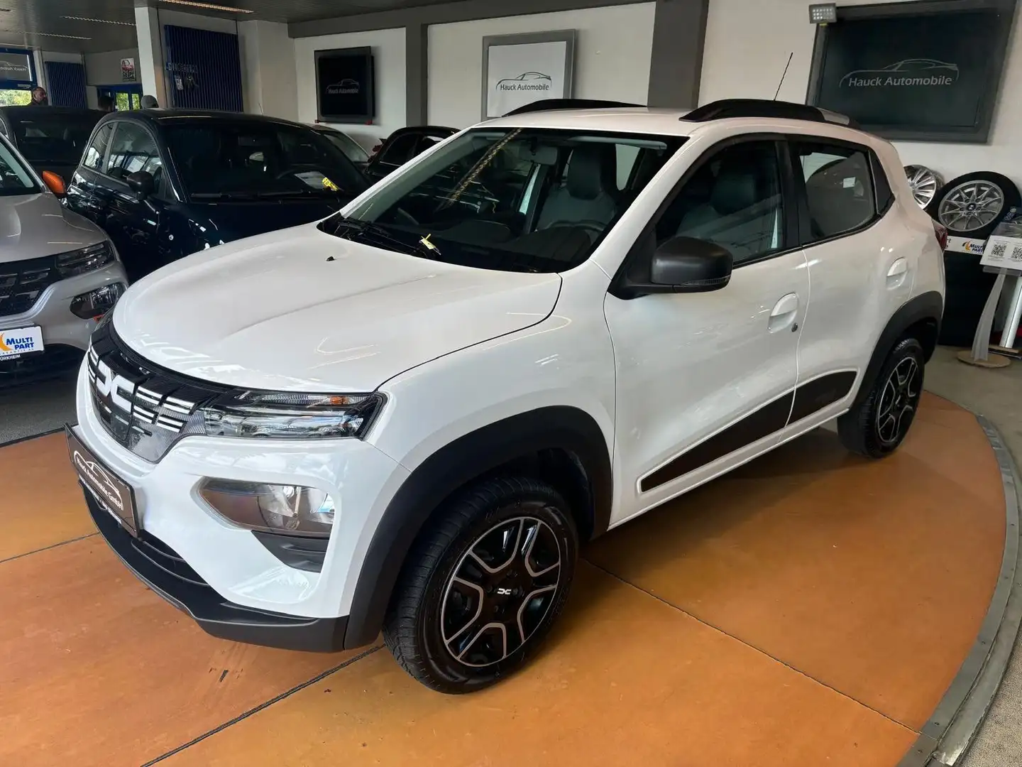 DACIA Spring