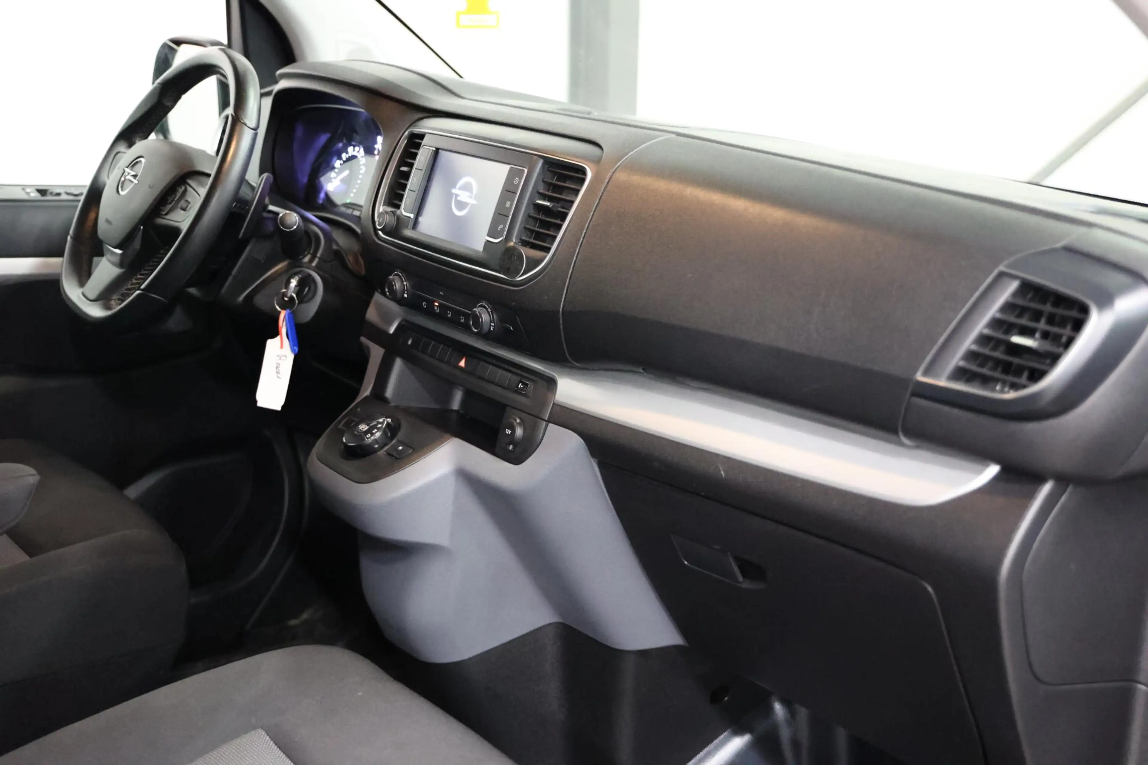 Opel Vivaro 2.0 CDTI L3H1 LANG DC DUBBEL CABINE AUTOMAAT — photo 6