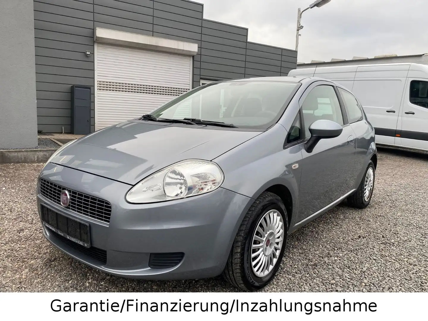 Fiat Grande Punto 1.4 *1.HD*Klima*TüvNeu* Grau - 2