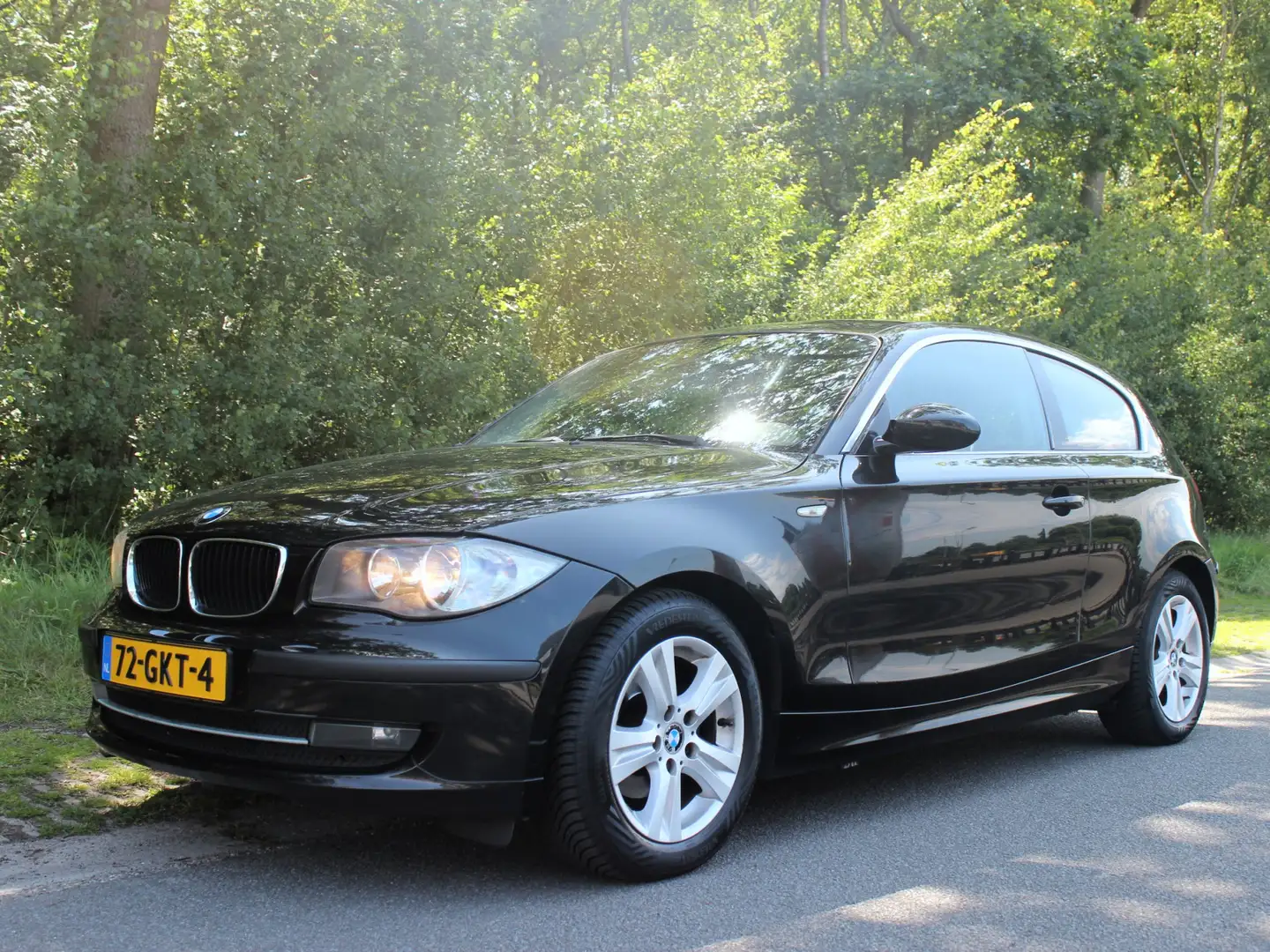 BMW 116 1-serie 116i Business Line Zwart - 2