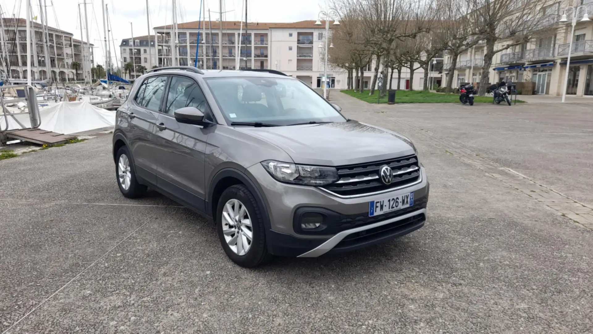 Volkswagen T-Cross 1.0 TSI 110 Start/Stop BVM6 Active - 1