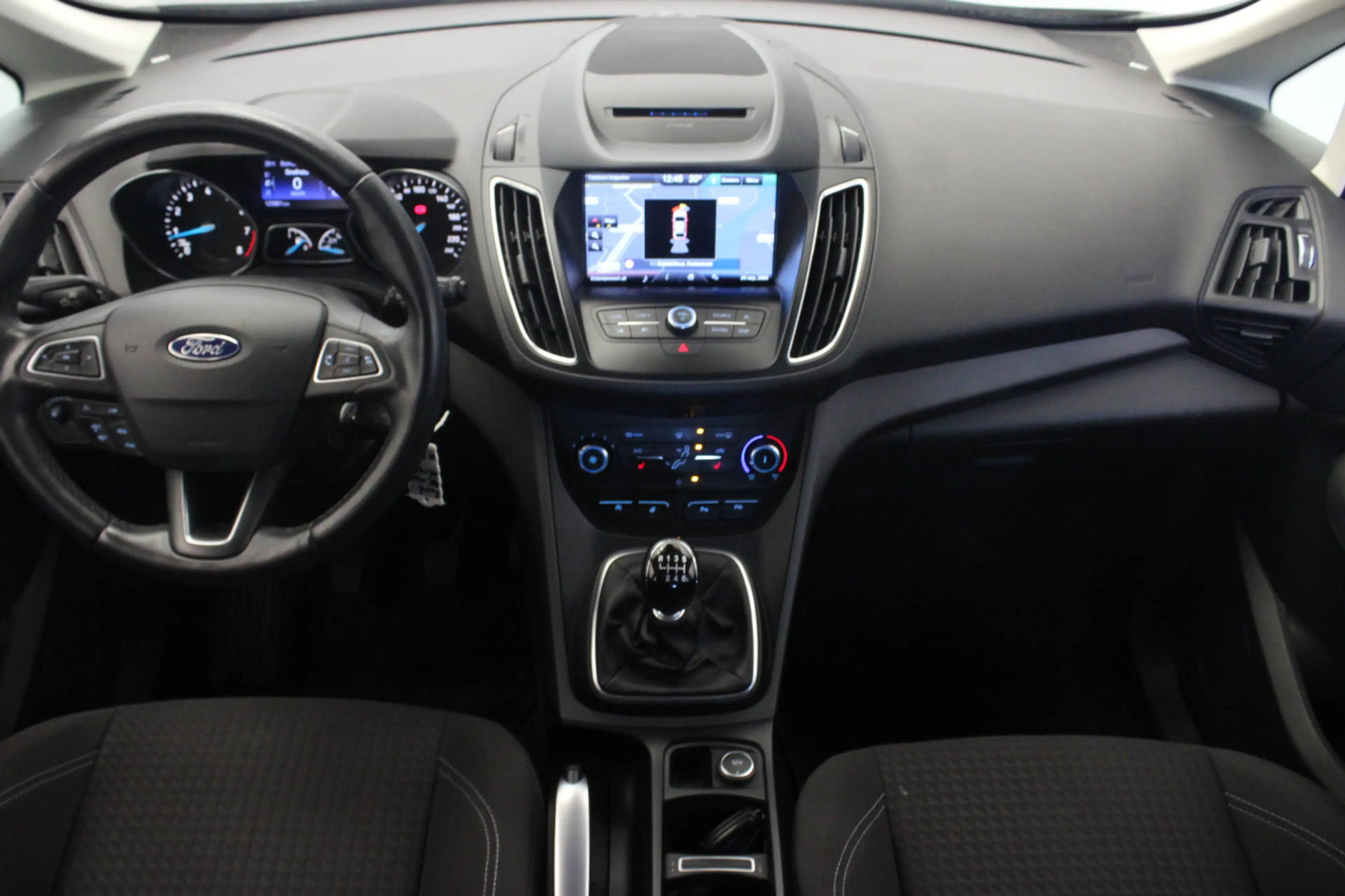 Ford C-Max 1.0 Trend — photo 11