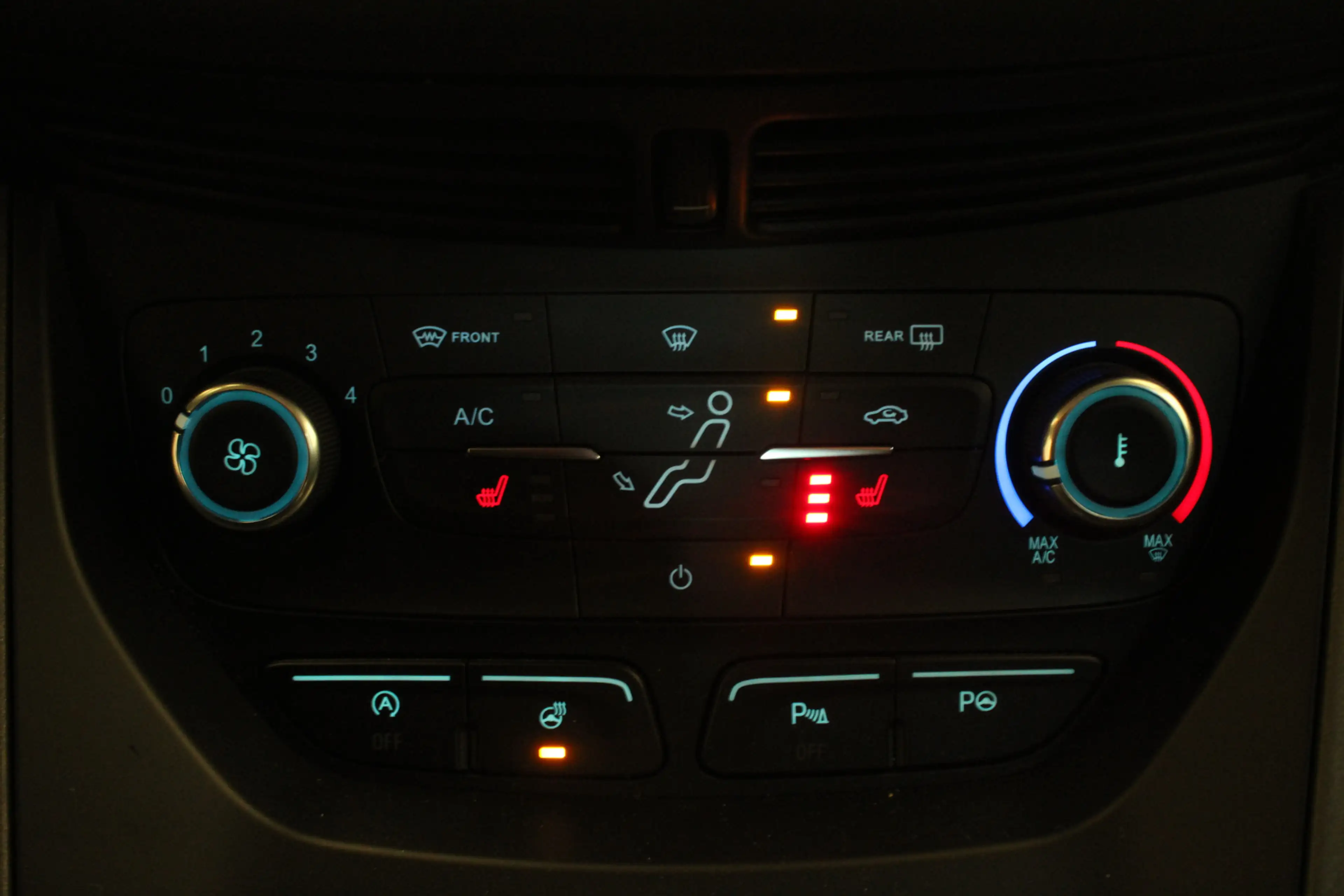 Ford C-Max 1.0 Trend — photo 4