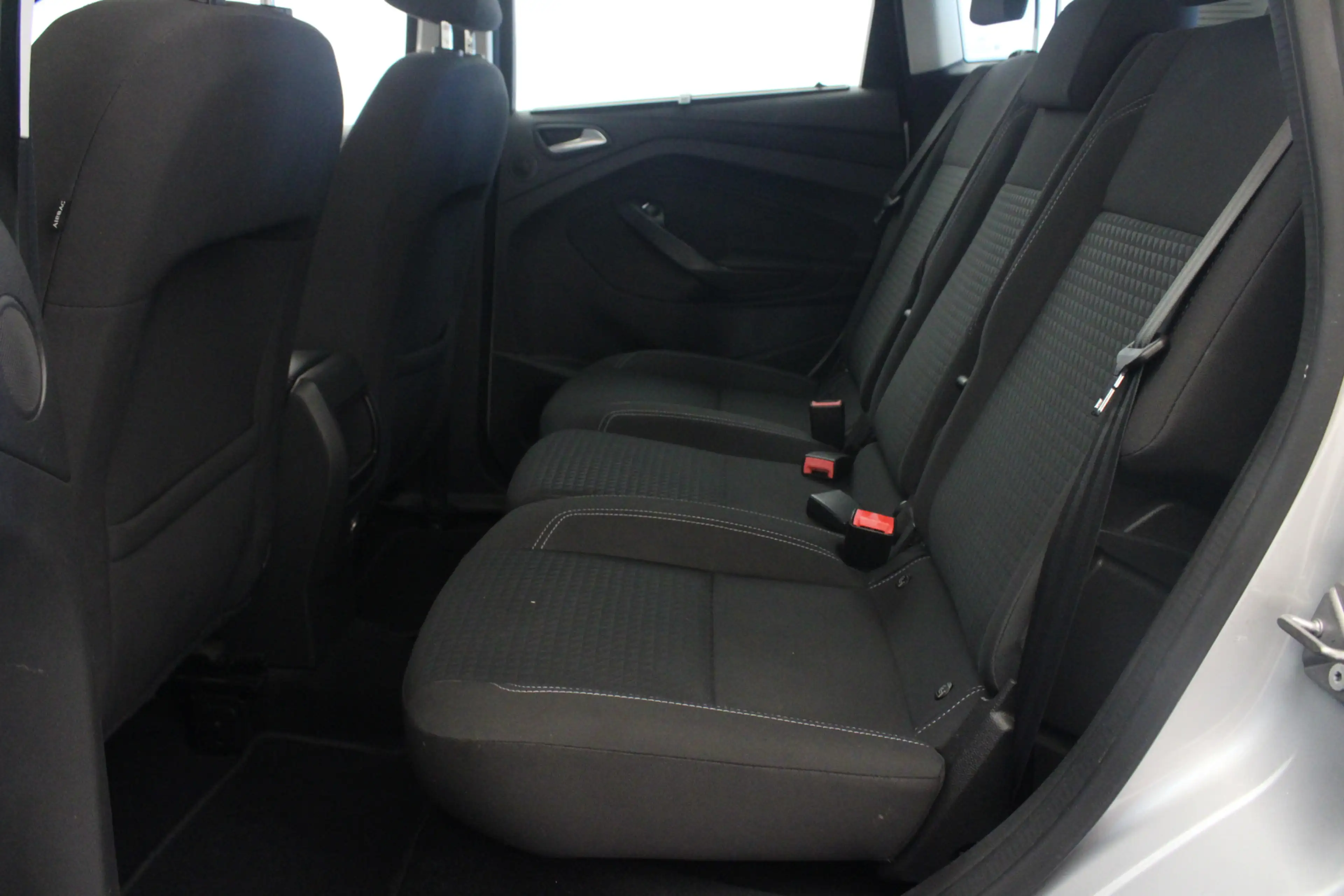 Ford C-Max 1.0 Trend — photo 15