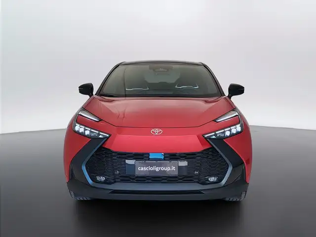 Toyota C-HR view 2