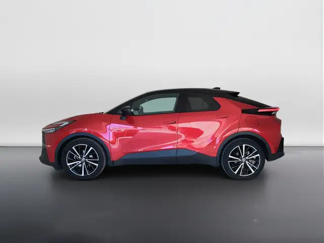 Toyota C-HR view 8