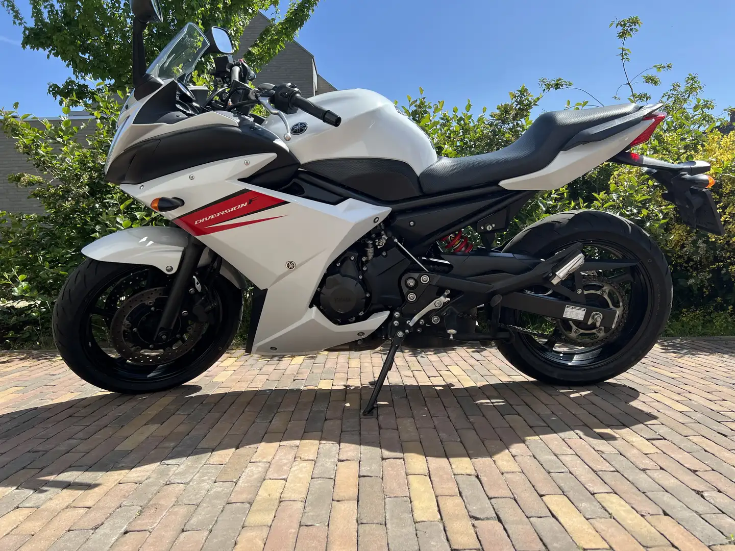 Yamaha XJ 6 DIVERSION F - 2