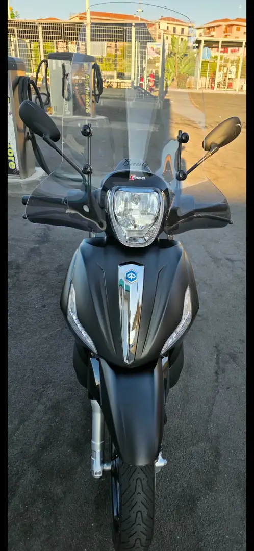 Piaggio Beverly 300 Sport Чёрный - 1