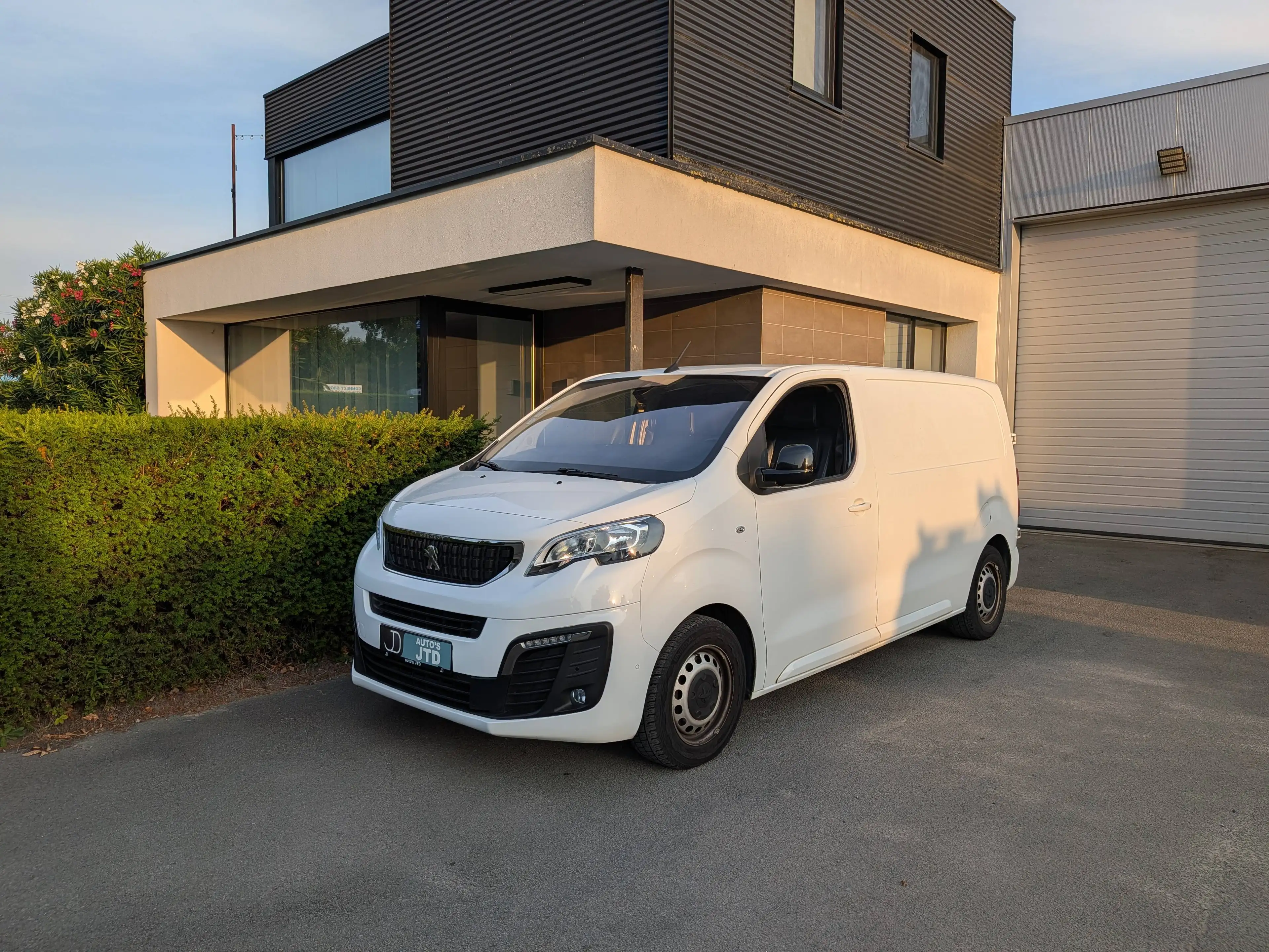 Peugeot Expert 2.0 BlueHDi L2 St. Premium S/S (EU6.3) — photo 3