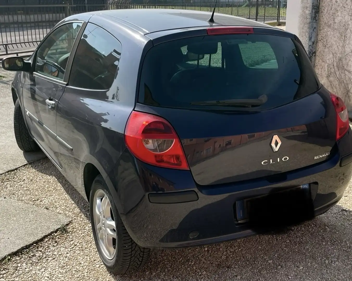 Renault Clio 3p 1.2 16v Dynamique Nero - 1