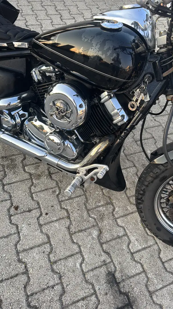 Yamaha XVS 650 bobber - 2