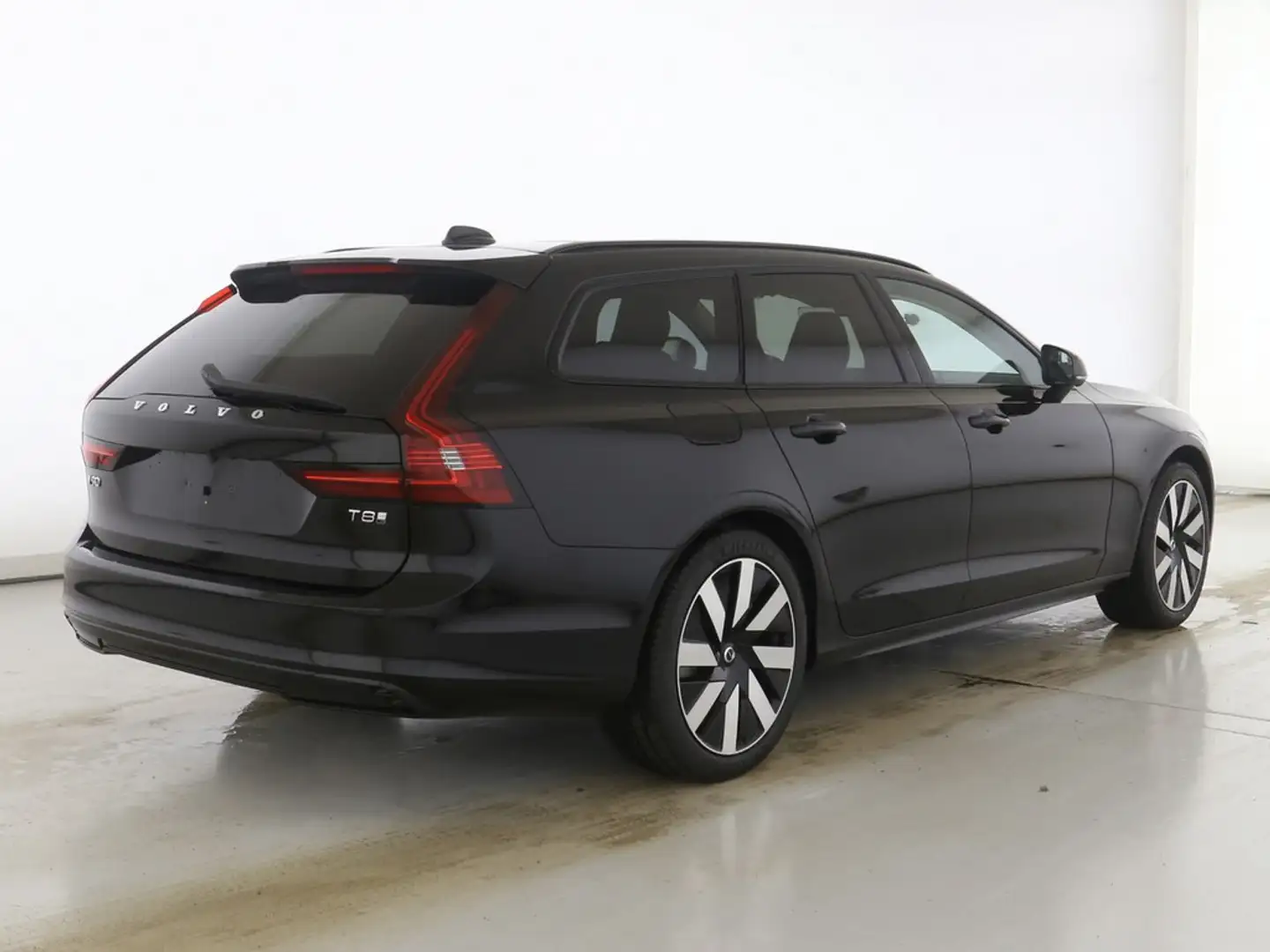Volvo V90 T8 AWD Plus Dark H/K ACC HUD 360° PANO Zwart - 2