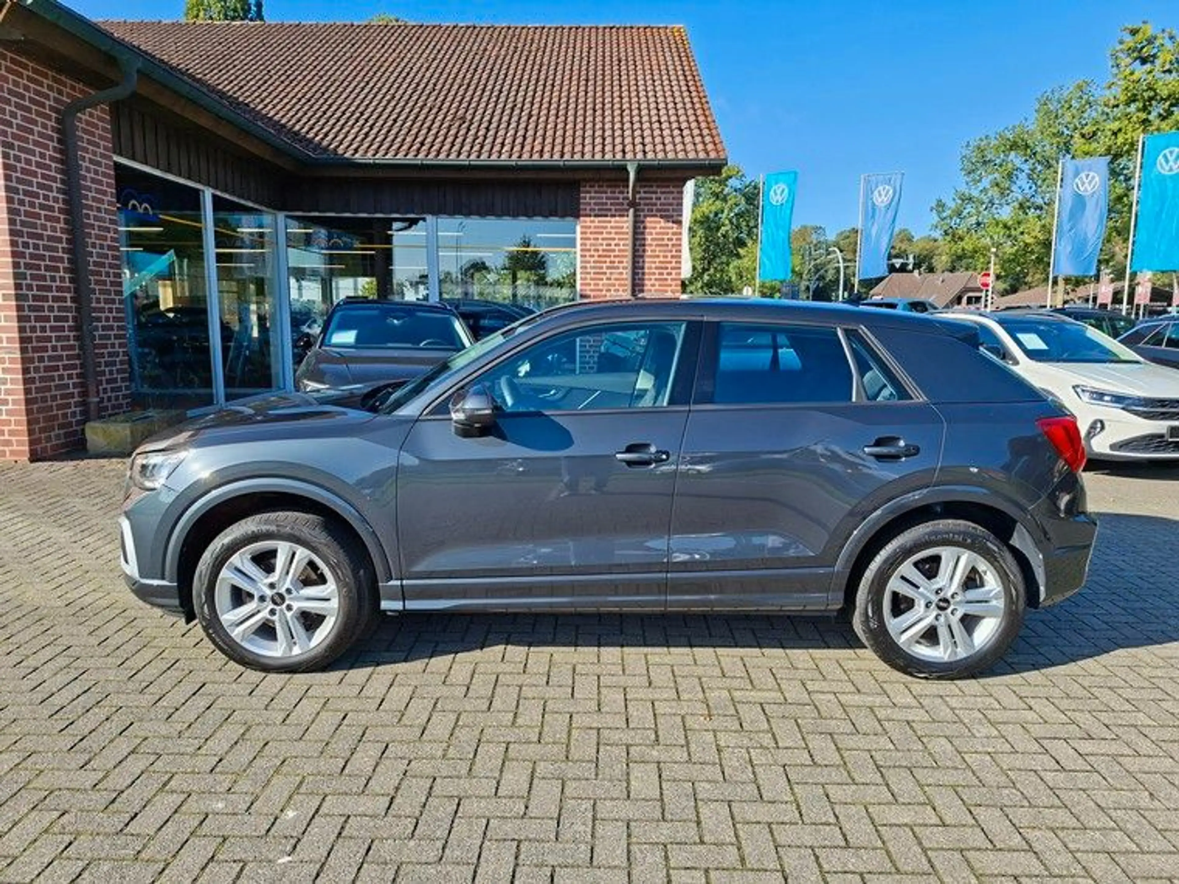 Audi Q2 1,,5TFSI 35 advanced DSG*AHK*MatrixLED*Kamera — photo 2