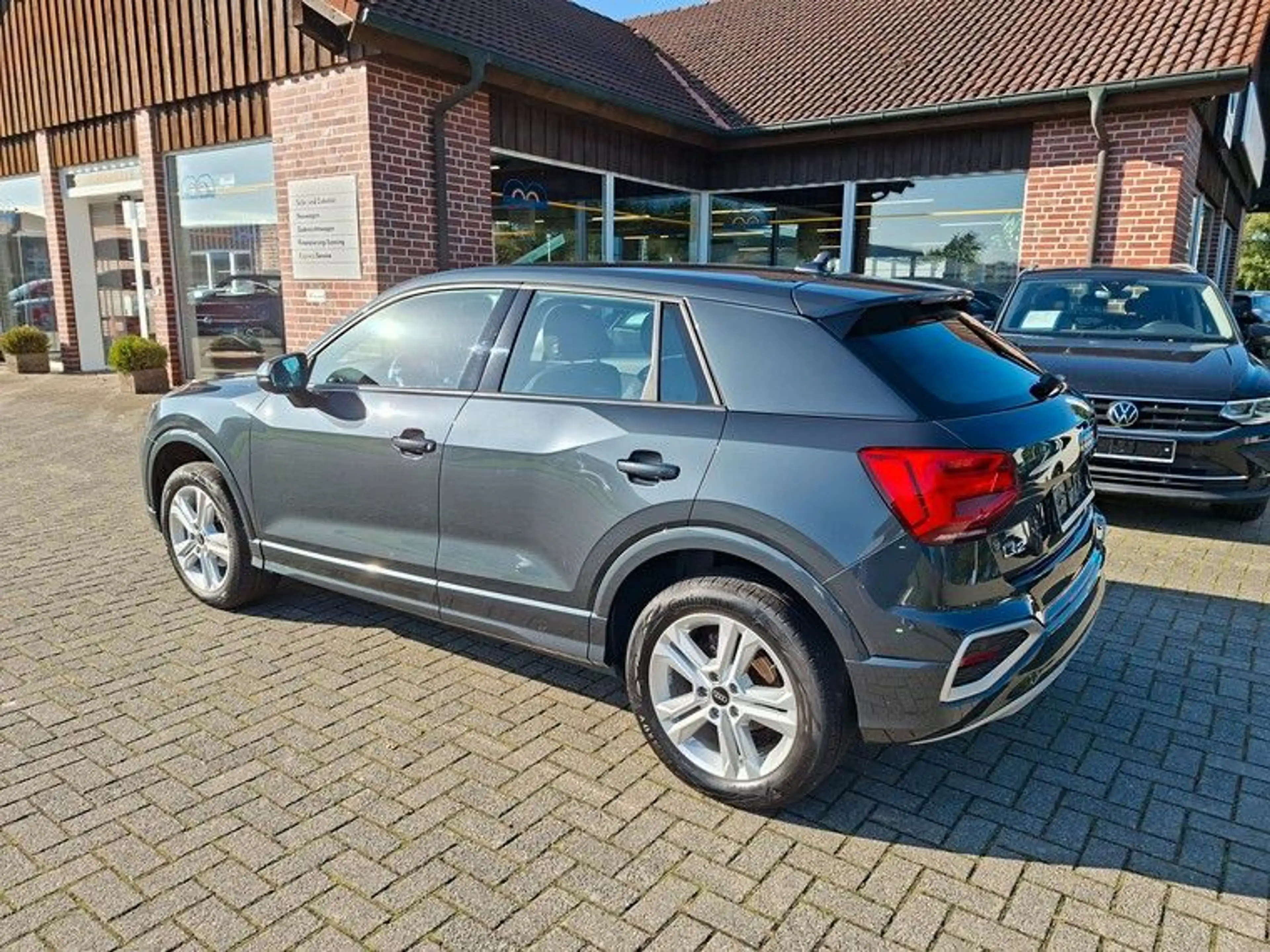 Audi Q2 1,,5TFSI 35 advanced DSG*AHK*MatrixLED*Kamera — photo 3