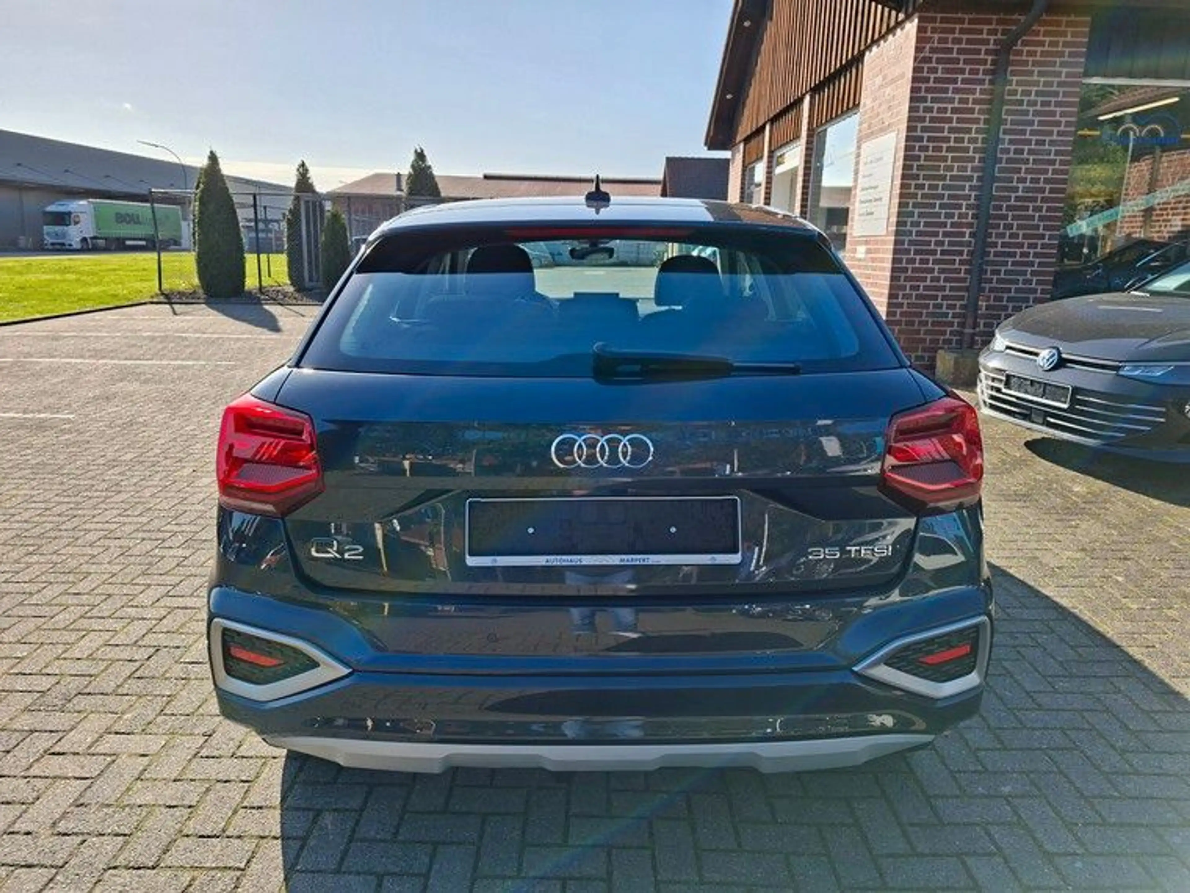 Audi Q2 1,,5TFSI 35 advanced DSG*AHK*MatrixLED*Kamera — photo 4