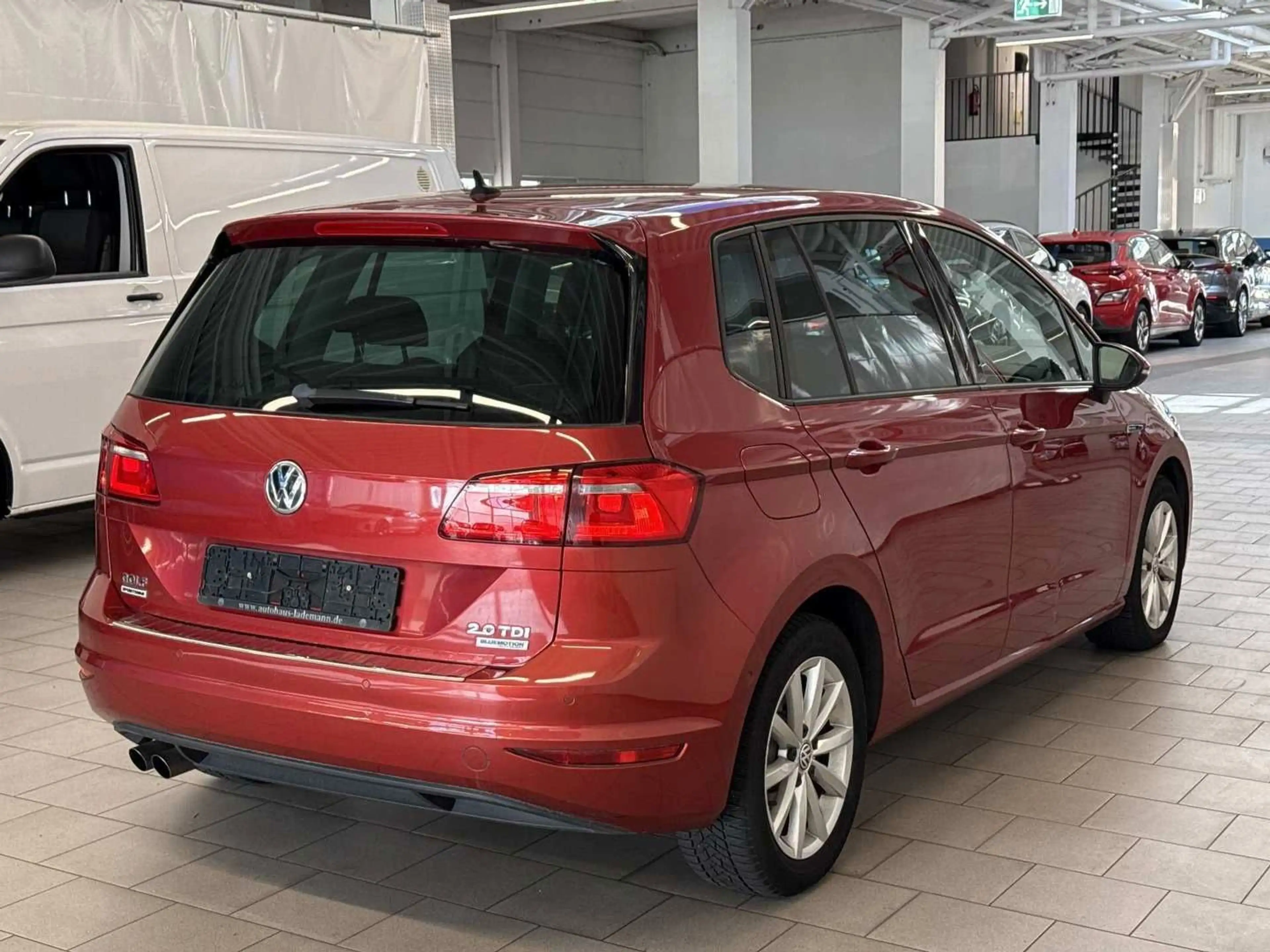 Volkswagen Golf Sportsvan 2.0 TDI Lounge/NAVI/SHZ/KLIMA-AUT — photo 4
