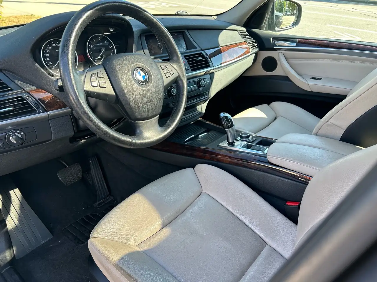 BMW X5 снимка BMW X5