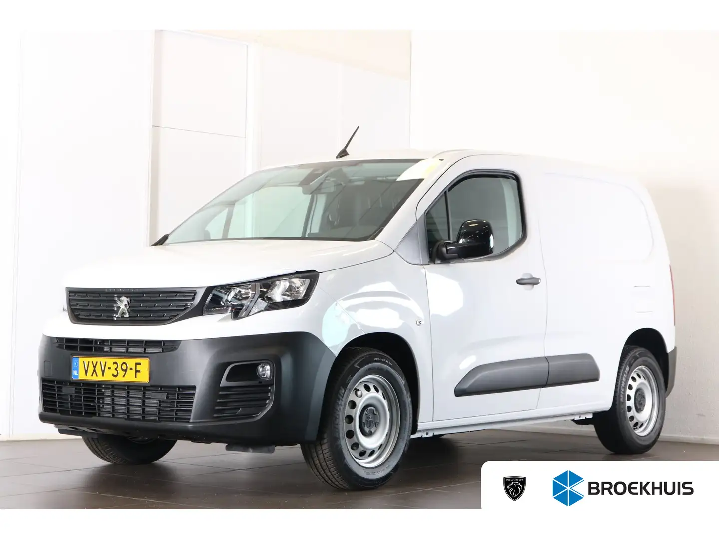 Peugeot Partner EV 50 kWh 136 pk L1 136 Navi by app | PDC achter | Wit - 1