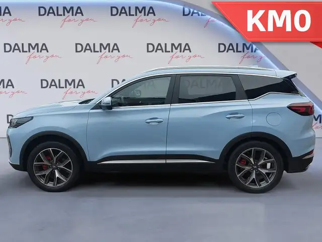 DR Automobiles DR6.0 view 2